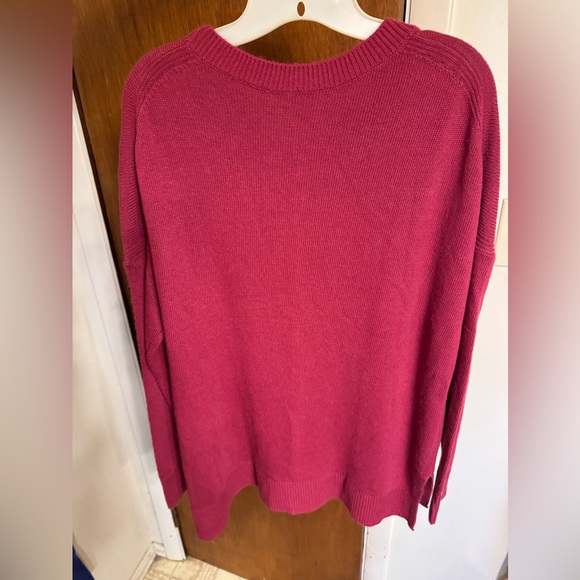 Chelsea28 size large (l) ladies long sleeve crewneck sweater in GUC - Picture 2 of 12